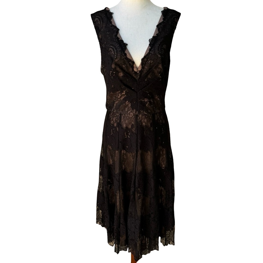 Vera Wang Romantic Feminine Floral Lace Chic Wedding Guest Cocktail Dress LBD 14